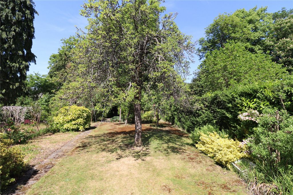 Property photo 2 of 14 Picture No. 02
