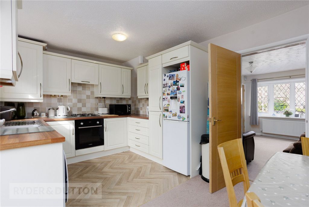 Property photo 1 of 19 Kitchen Diner