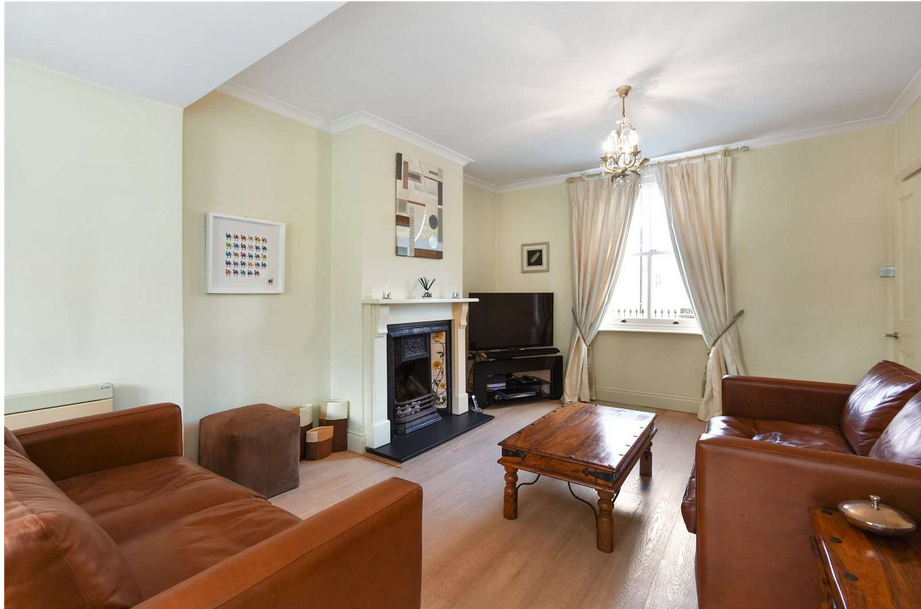 Property photo 1 of 5