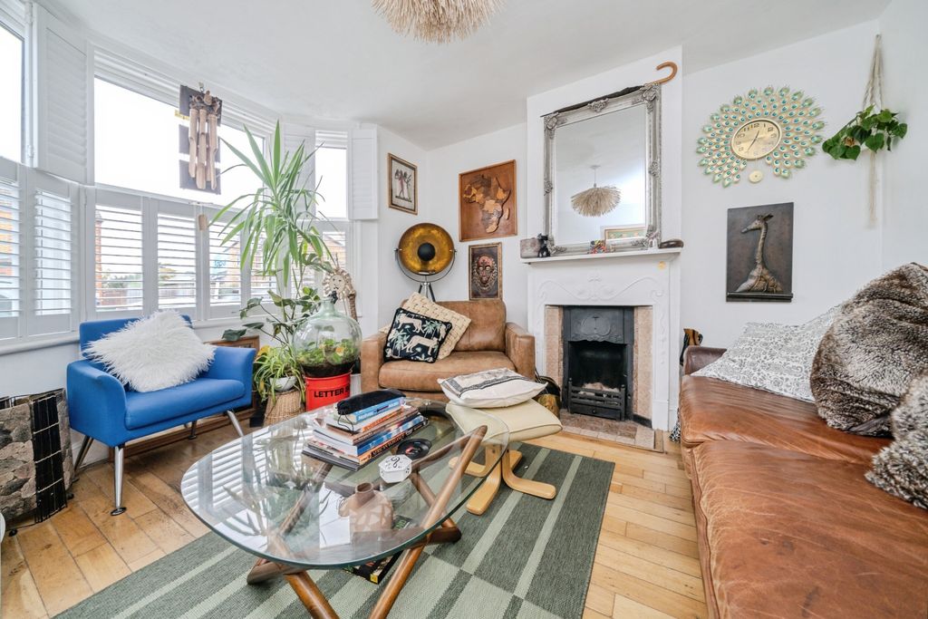 Property photo 3 of 24 Dsc00175