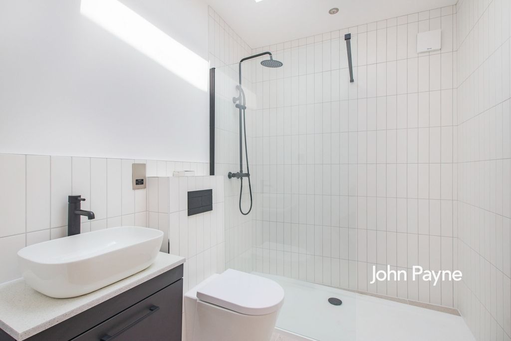 Property photo 2 of 10 Img_1209