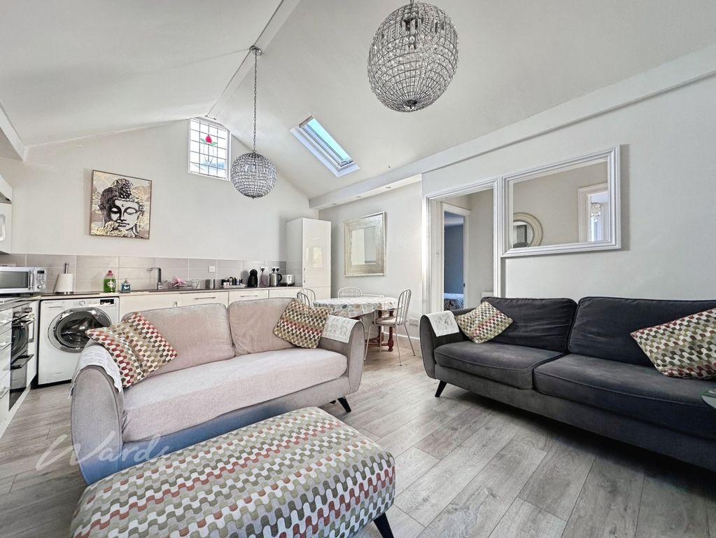 Property photo 1 of 7 Kent 3 Open Plan Use