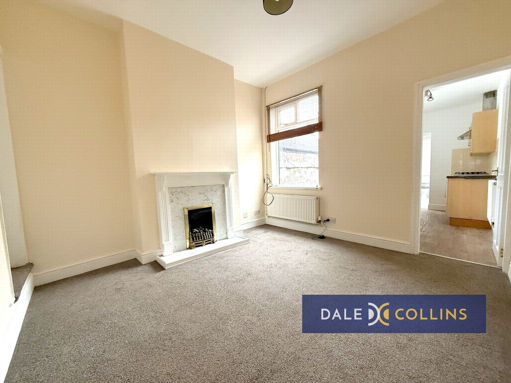 Property photo 3 of 8 Photo 5