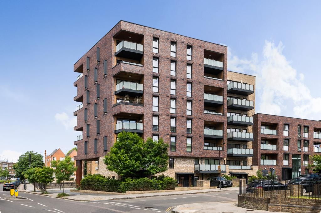 Property photo 1 of 11 External View