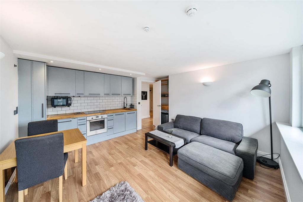 Property photo 3 of 9 1194537 (4).Jpg