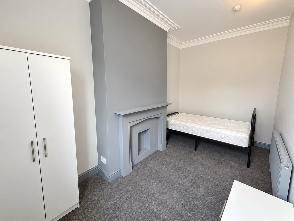 Property photo 2 of 4