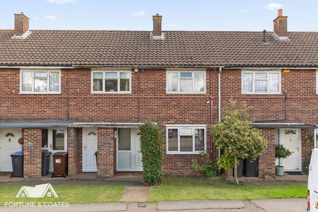 Property photo 1 of 16 Broadfield_18.Jpg