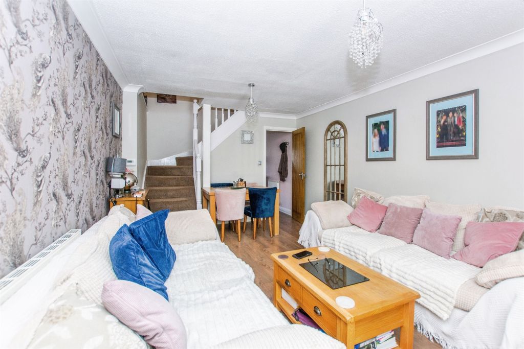 Property photo 3 of 19