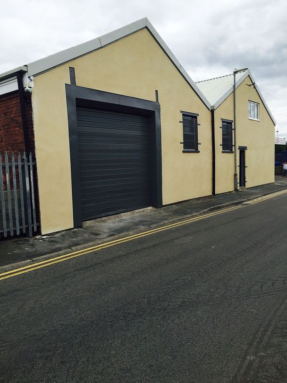 Property photo 2 of 19