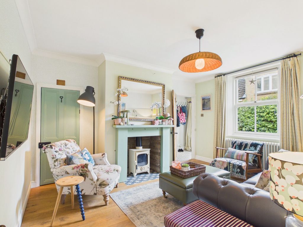 Property photo 2 of 35 5198815