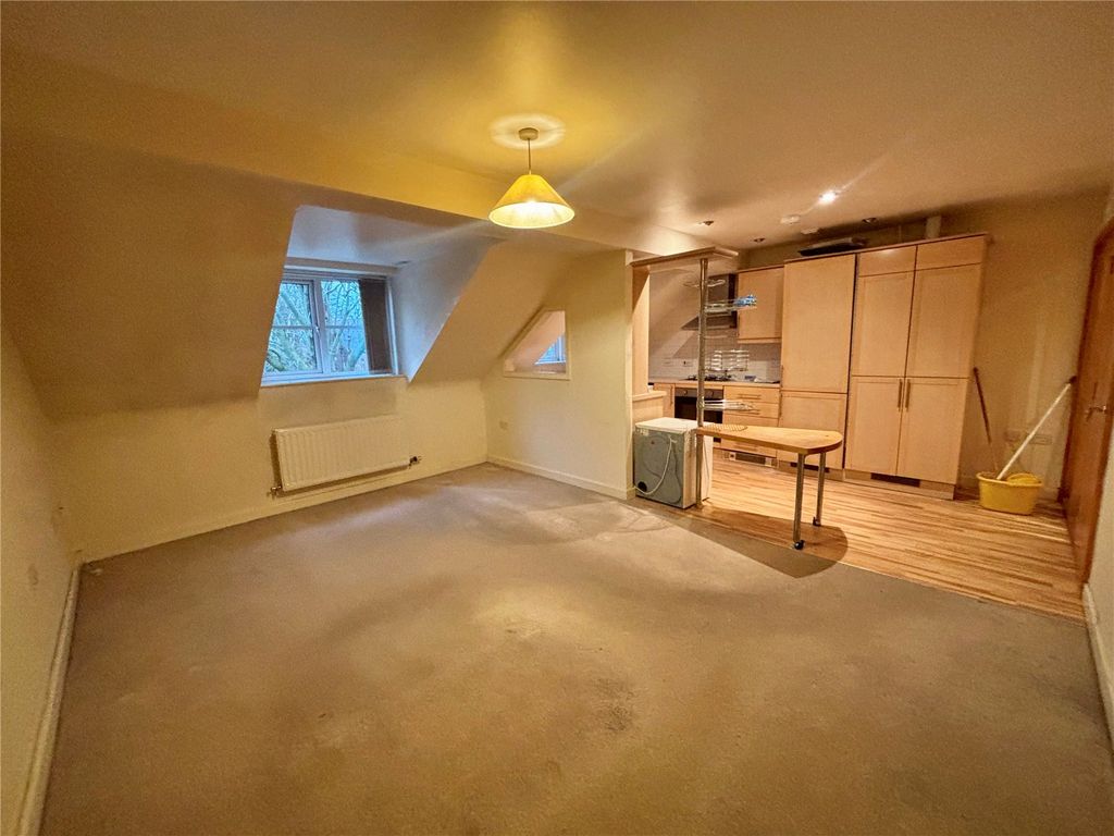 Property photo 2 of 13 Picture No. 22