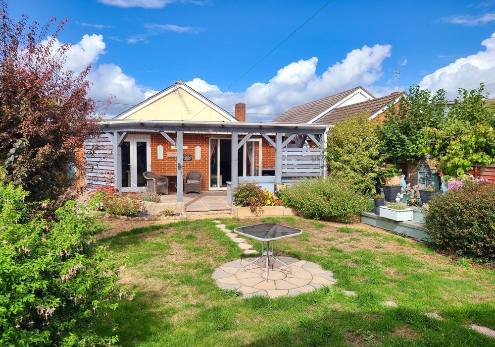 Property photo 2 of 35