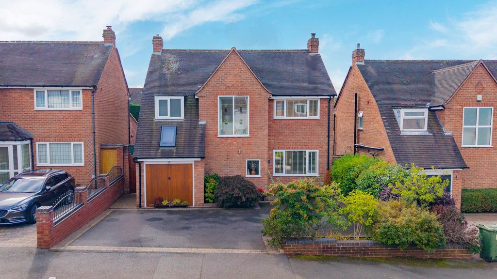 Property photo 1 of 48