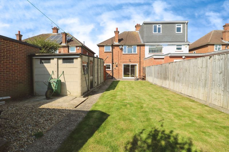 Property photo 2 of 19 Photo 19