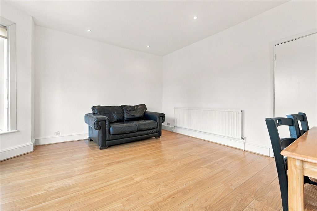 Property photo 3 of 10 Picture No. 03