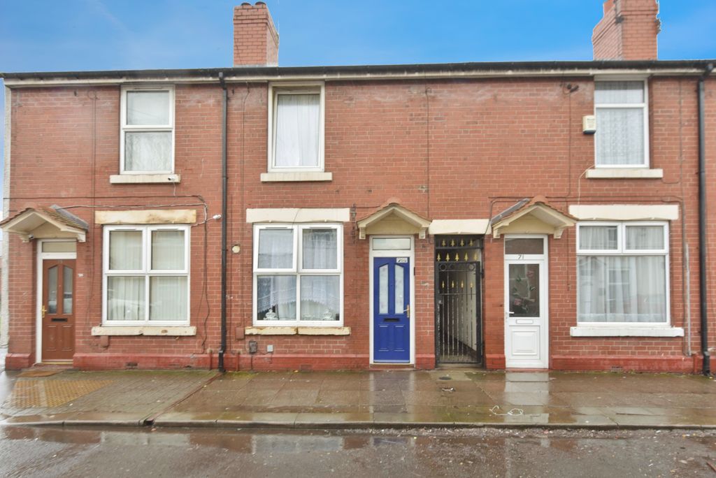 Property photo 2 of 9