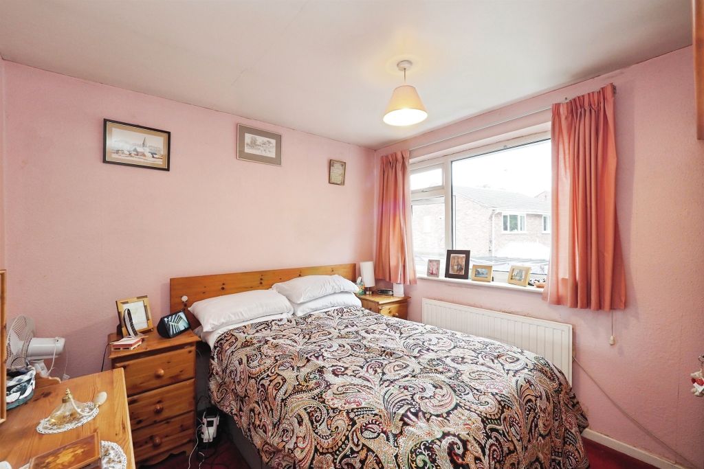 Property photo 3 of 17