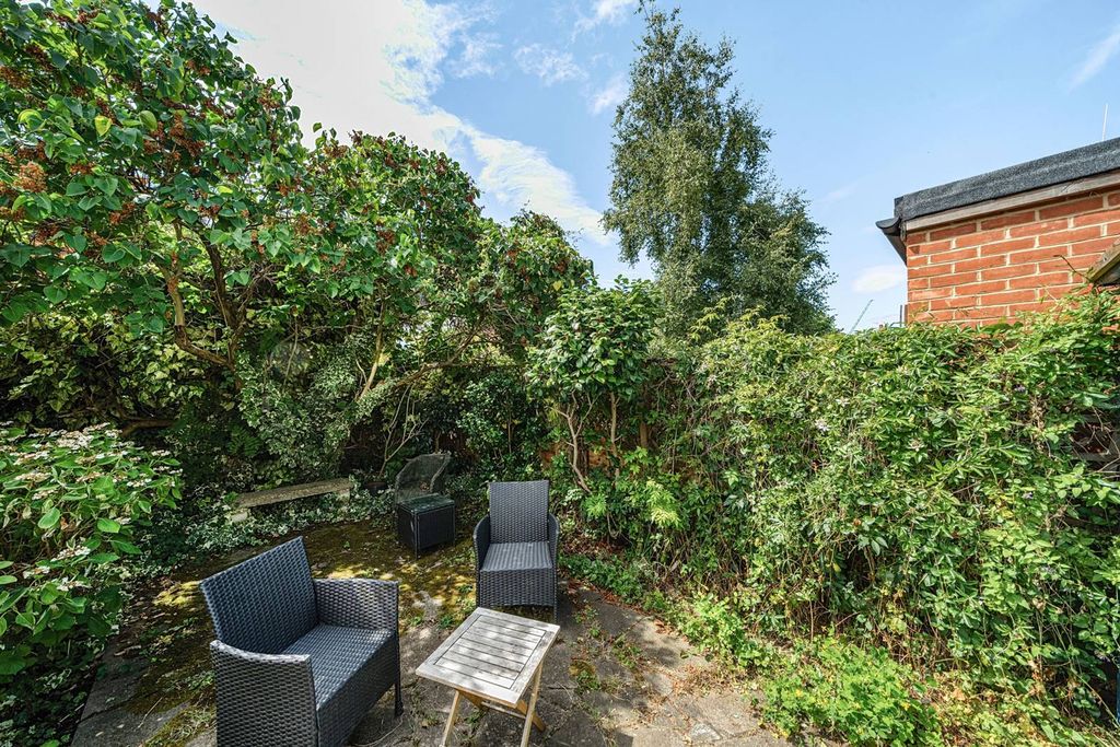 Property photo 3 of 19