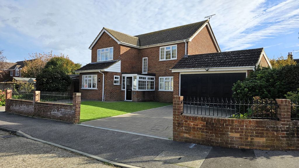 Property photo 1 of 30