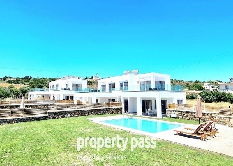 Property photo 1 of 25