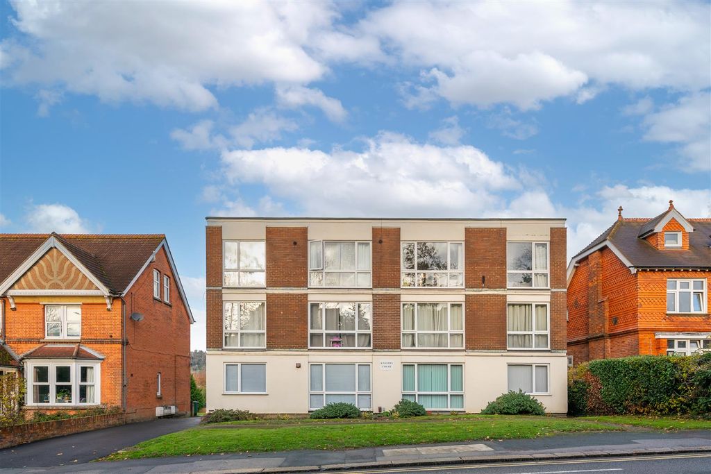 Property photo 1 of 19 3 Knights Court Externals-11 Sky.Jpg