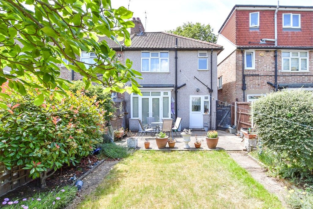 Property photo 1 of 11 Rear Garden