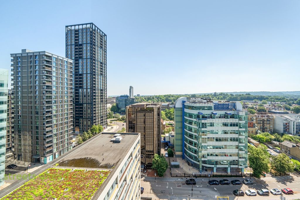 Property photo 1 of 14 3d8F88dc-E83A-4d5...