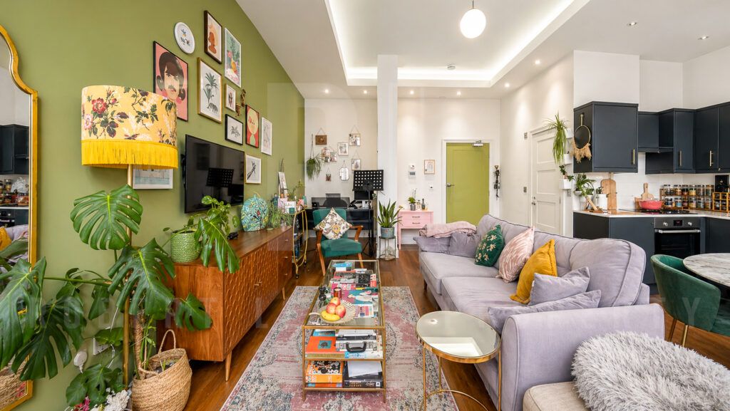 Property photo 3 of 10