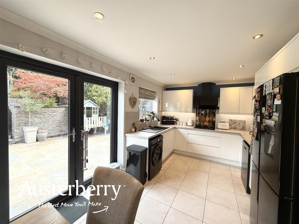 Property photo 3 of 22 Img_0294.Jpg