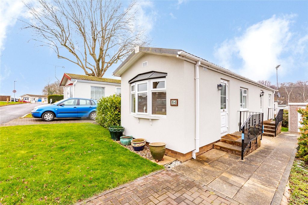 Property photo 1 of 11 Picture No. 02