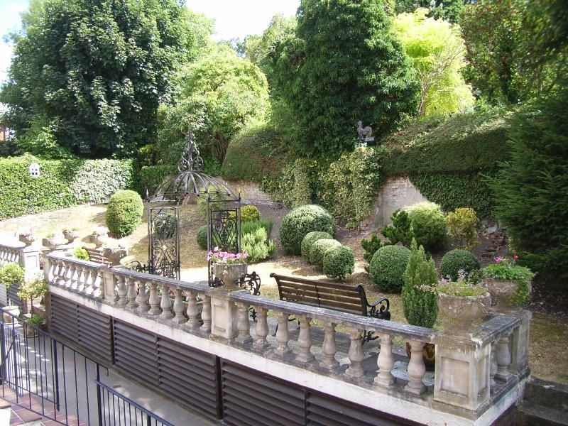 Property photo 3 of 6