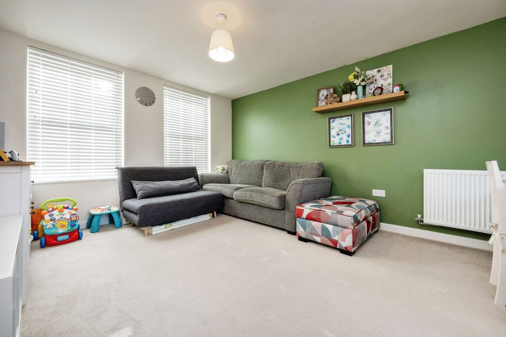 Property photo 2 of 13 Photography