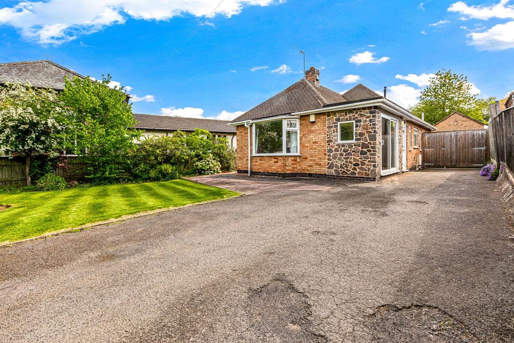 Property photo 1 of 26