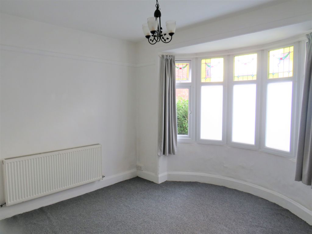 Property photo 2 of 8 Living Room