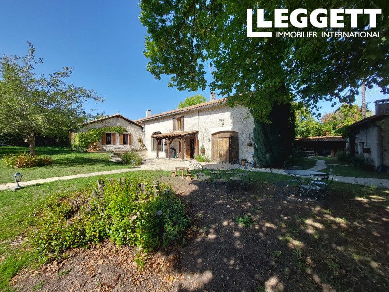 Property photo 2 of 10