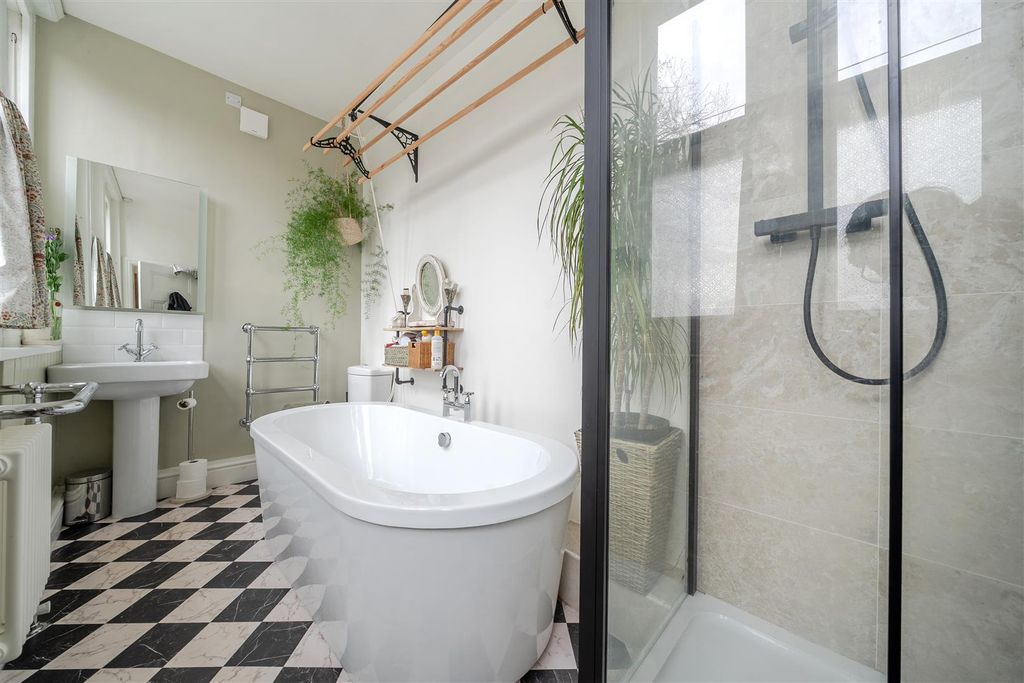 Additional image 17 of 2 bed flat for saleThe Avenue, Clevedon BS21