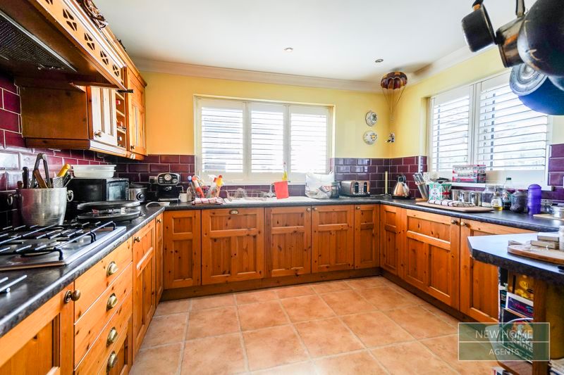 Property photo 2 of 24 Photo 17