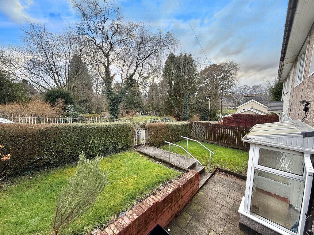 Property photo 3 of 4