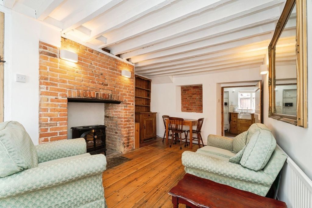 Property photo 3 of 19