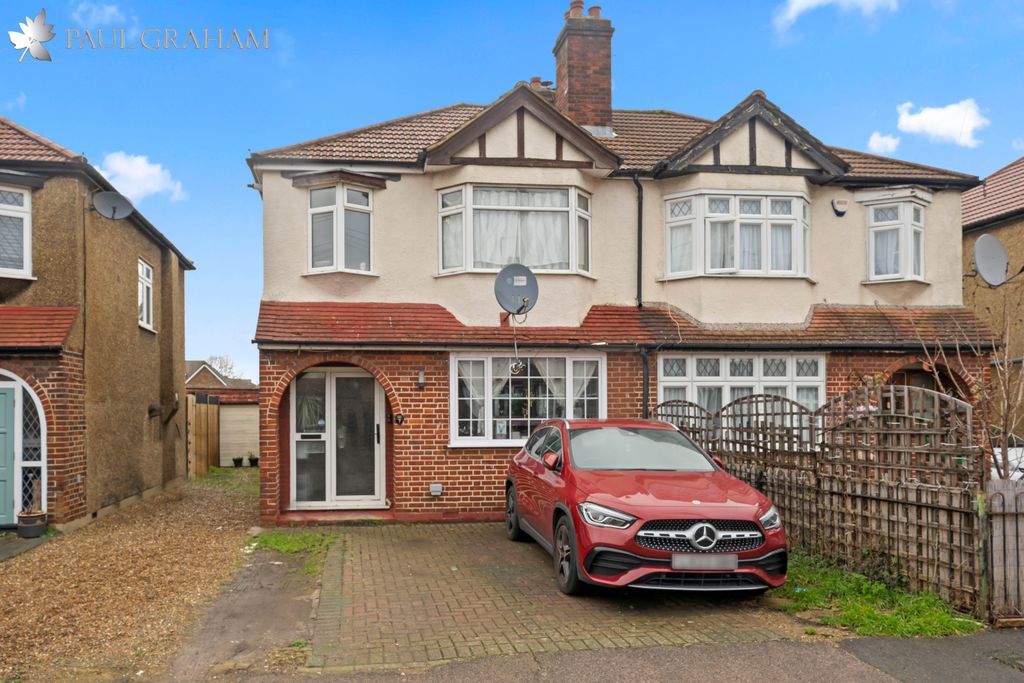 Property photo 1 of 17 Dsc03430