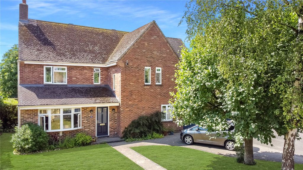 Property photo 2 of 33 Picture No. 61