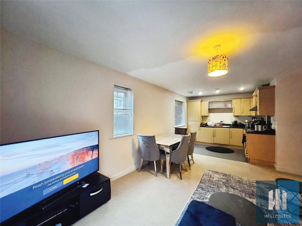 Property photo 2 of 11 Picture No. 27