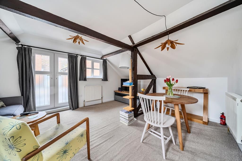 Property photo 2 of 11 Reception