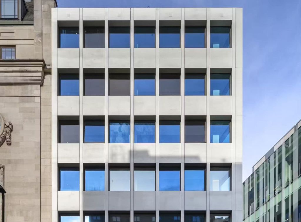 Property photo 1 of 6