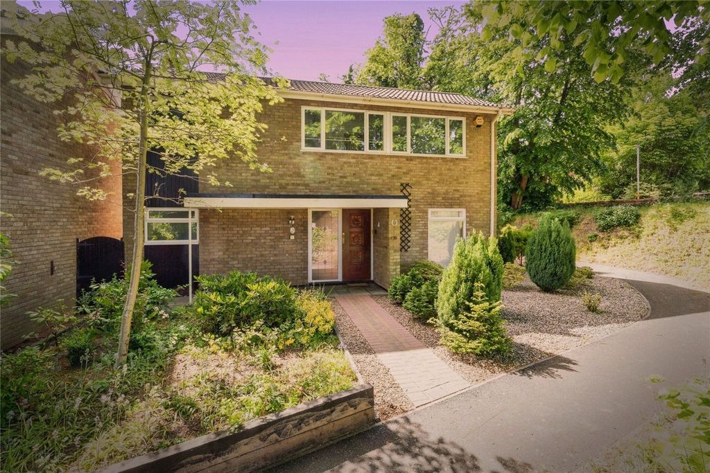 Property photo 1 of 17 Picture No. 21