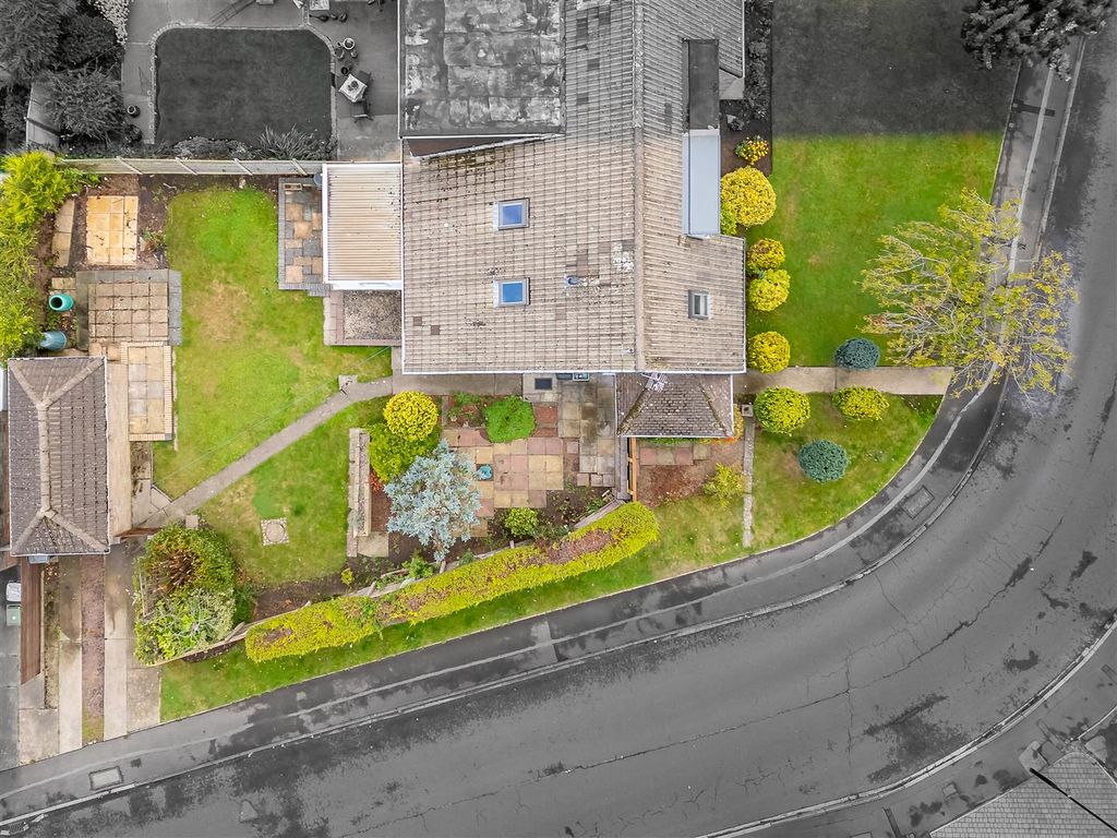 Property photo 3 of 18 Aerial