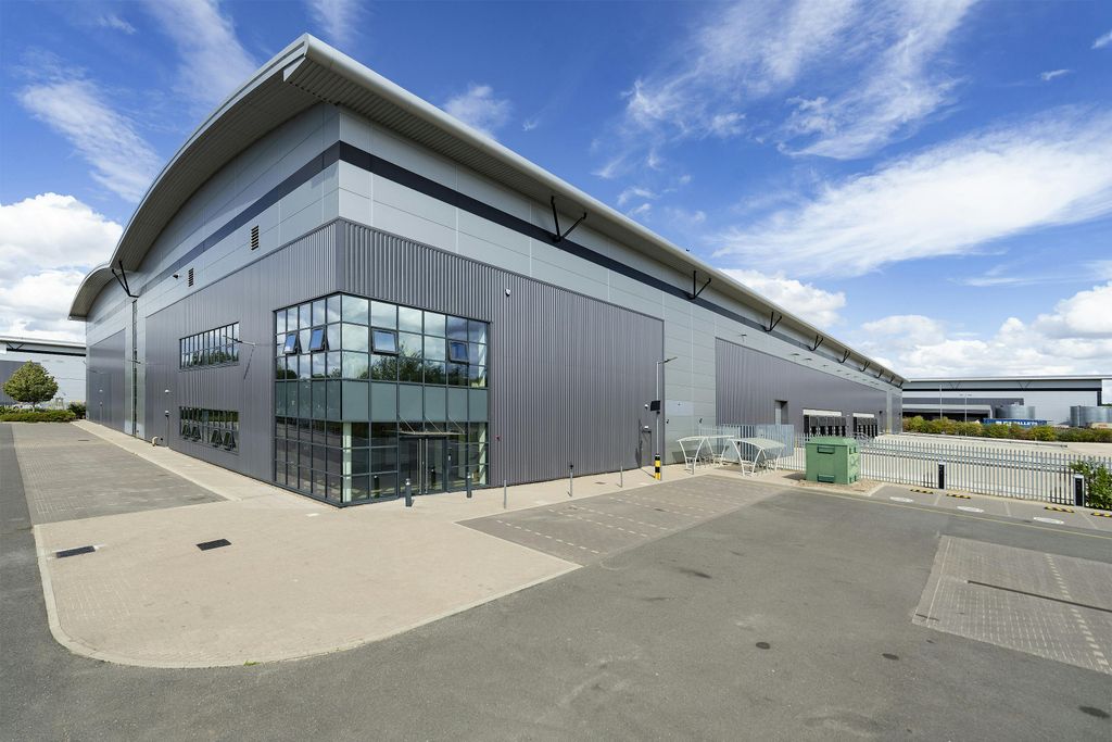 Property photo 2 of 16 Iwca270825051 Copy.Jpg