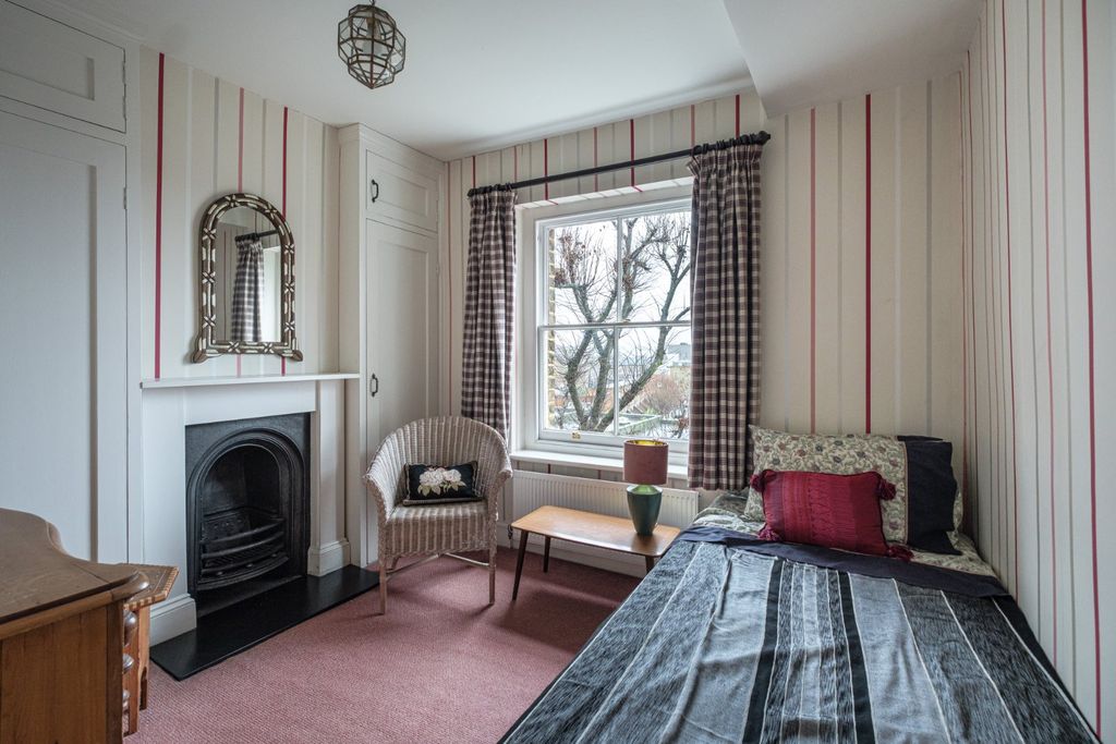 Additional image 24 of 5 bed terraced house for saleEllington Street, Islington N7