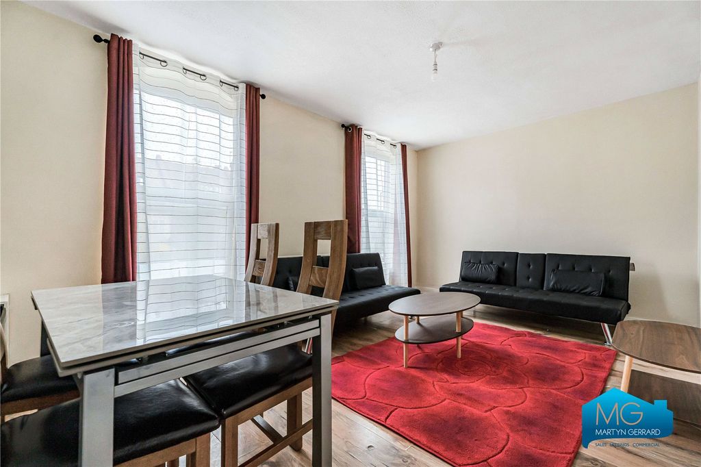 Property photo 2 of 19 Picture No. 09