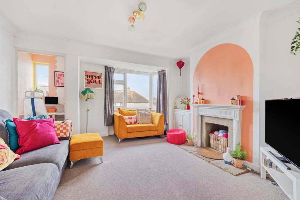 Property photo 3 of 14 Picture No. 27